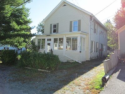 2nd image of 3 Davis St #2