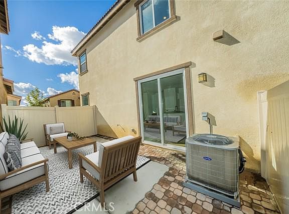 5th image of 2043 Mesquite Ln