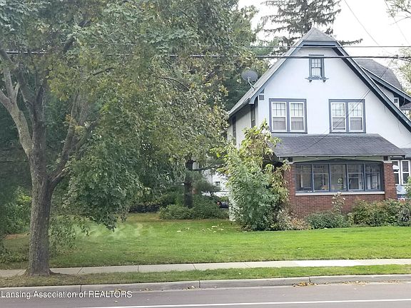 3rd image of 1138 Franklin St SE
