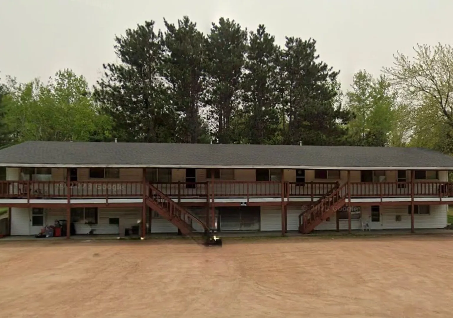 One Bedroom Units located at 1305 Foothill Ave in Schofield — Photo 2