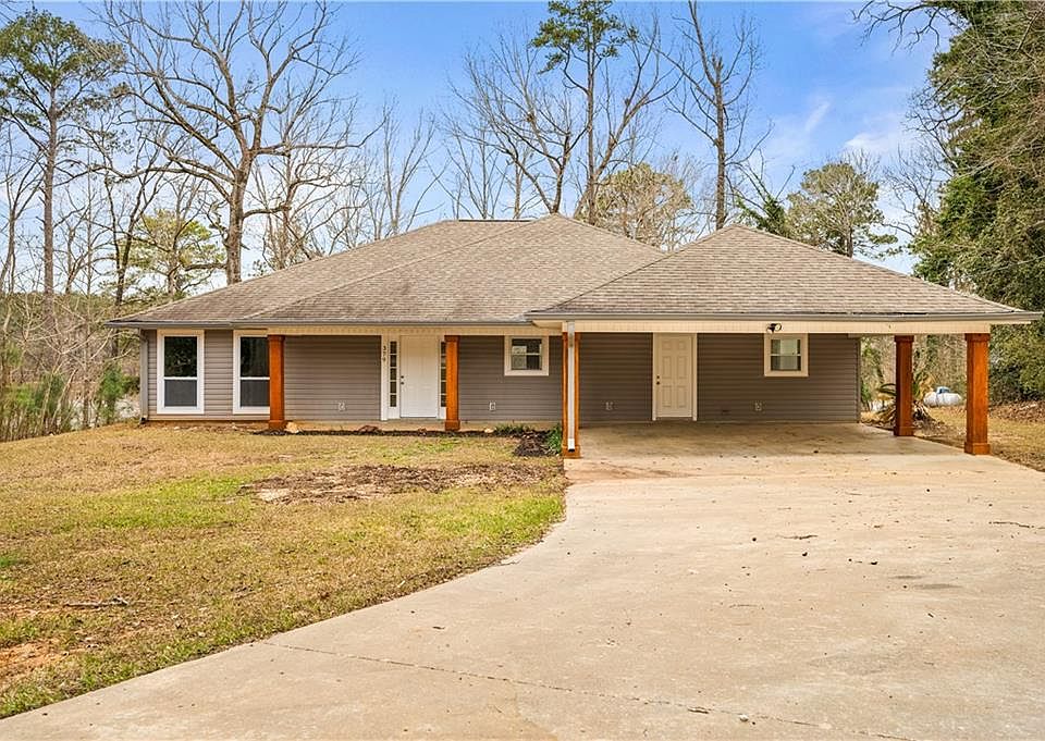 1st image of 379 Lakeland Dr