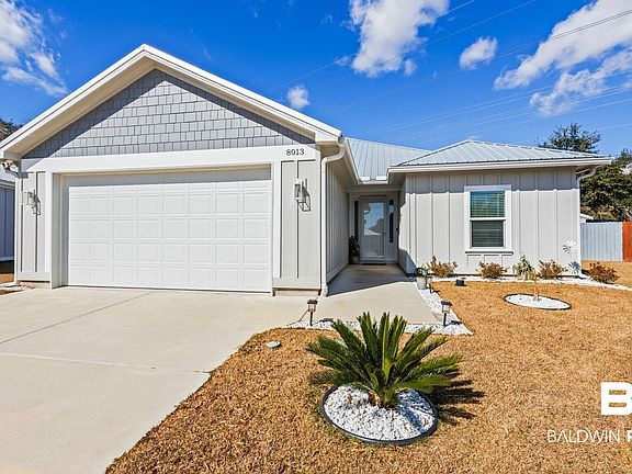 2nd image of 8013 Carmel Cir