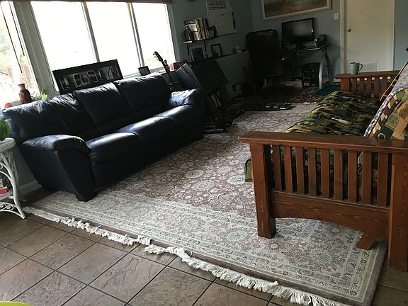4th image of 4217 SW 52nd St