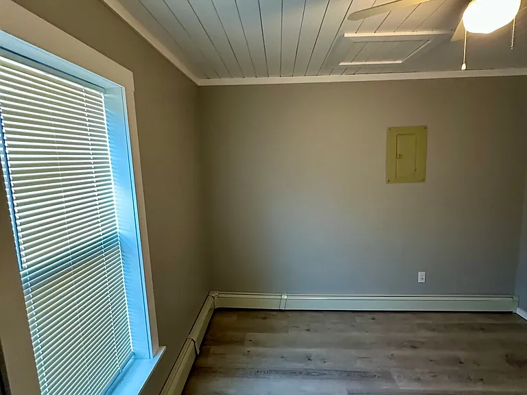 428 Lockwood St #428 — Photo 2