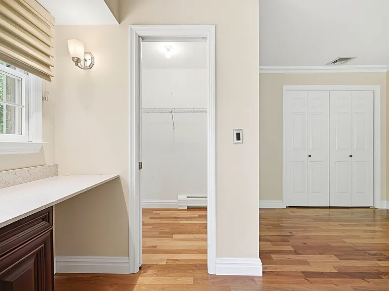 137A S Maple Ave #B — Photo 22