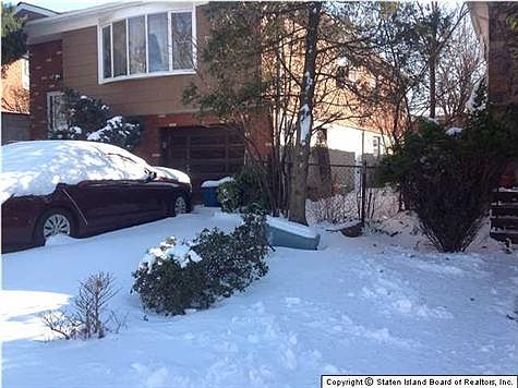 1st image of 152 Schmidts Ln