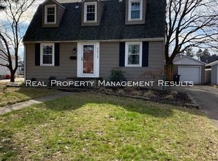 3017 Oak St, Evansville, IN 47714