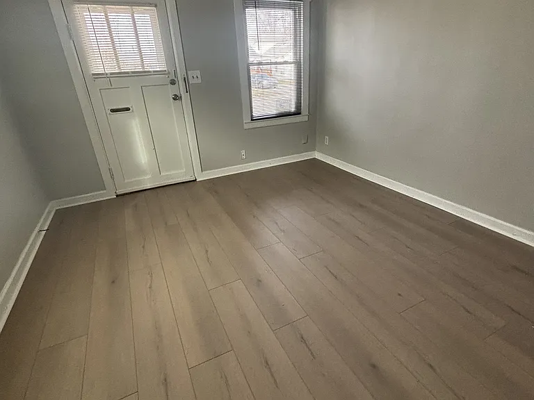 3655 Parthenia Ave — Photo 3
