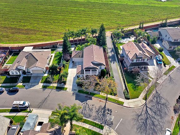 3rd image of 2175 Palomino Way