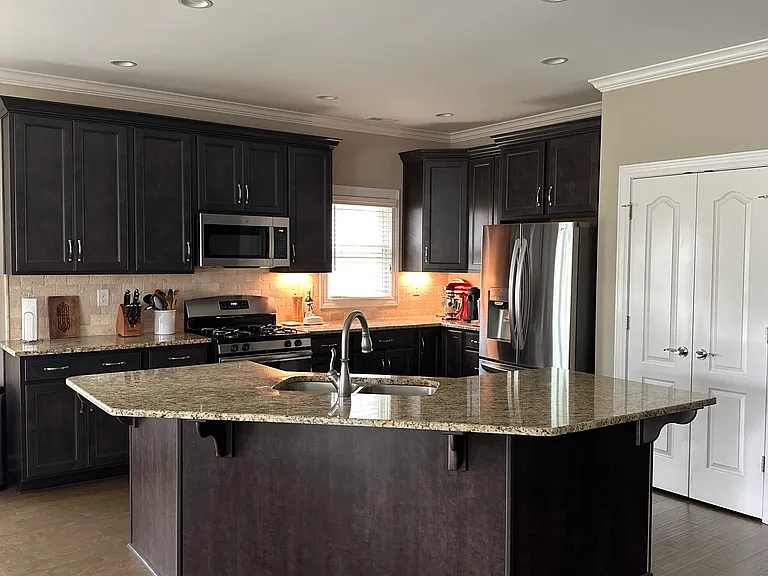 1100 Helm Place Ln — Photo 6