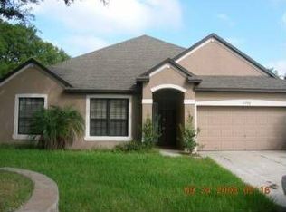 1908 Abbey Trace Dr, Dover, FL 33527