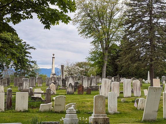 The historic graveyard has many old graves, including the original owner of the house!