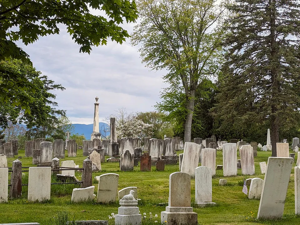 The historic graveyard has many old graves, including the original owner of the house!
