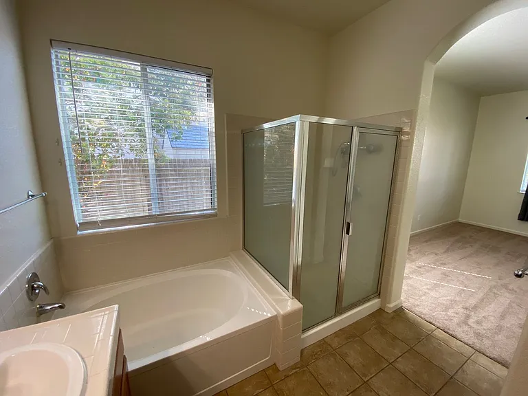 9748 Roedell Way — Photo 16