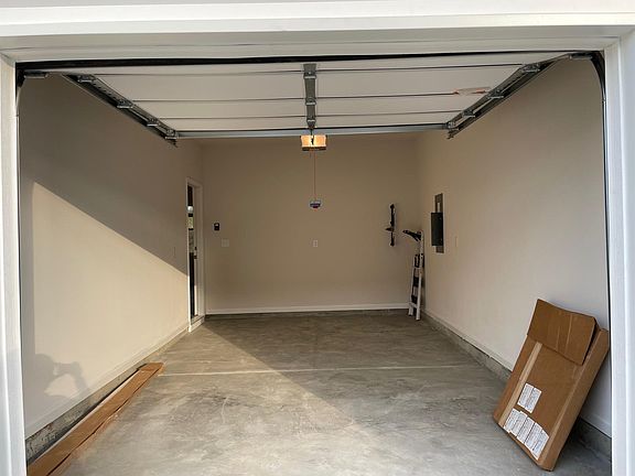 Garage-2