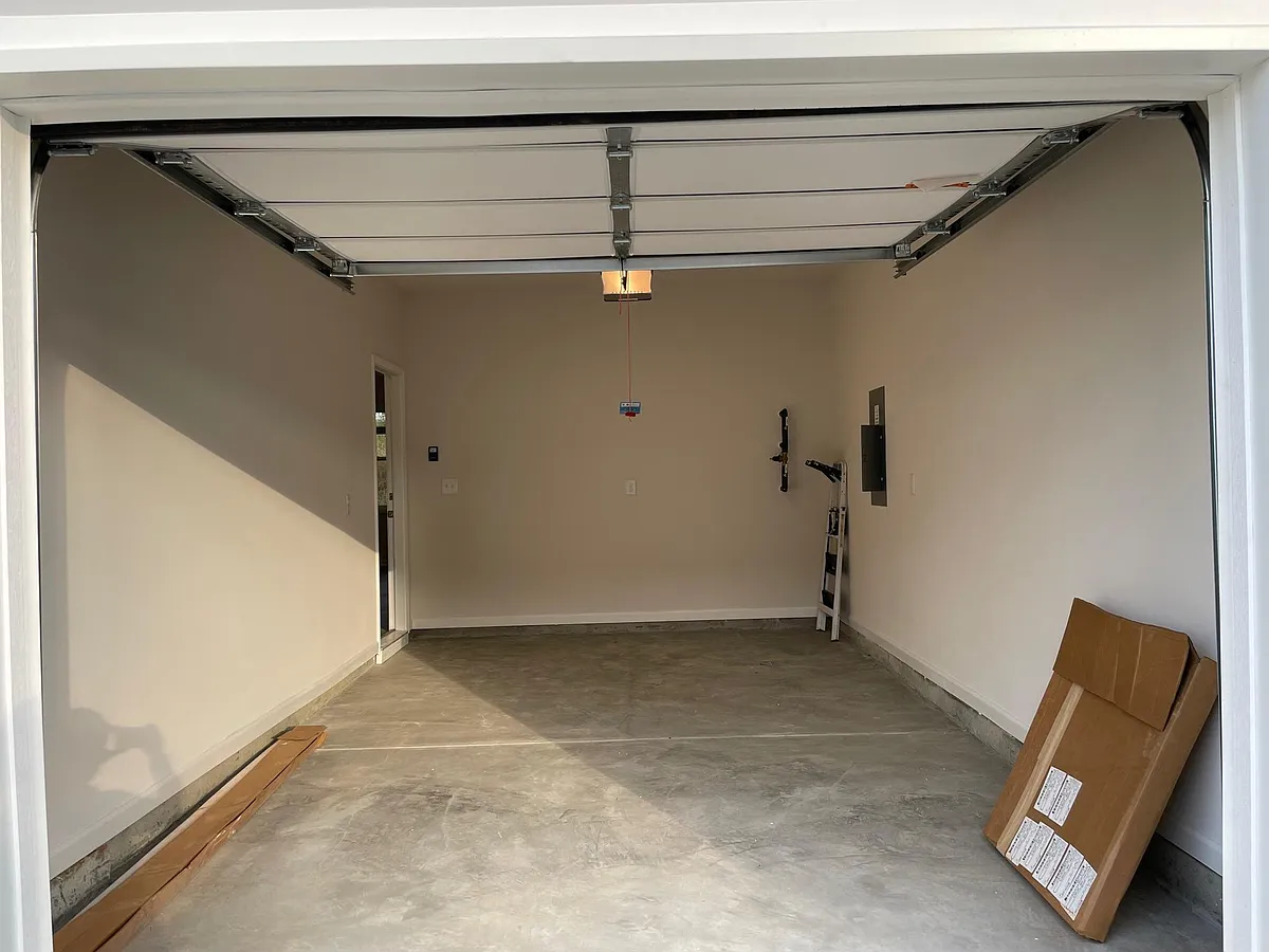 Garage-2 - 7 Apricot Ln