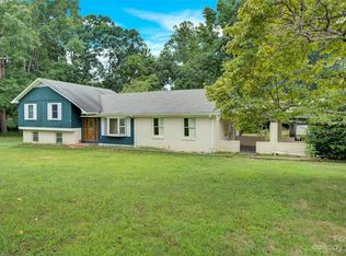 2202 Laboratory Rd, Lincolnton, NC 28092