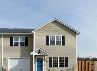 228 Smallwood Rd, Hubert, NC 28539