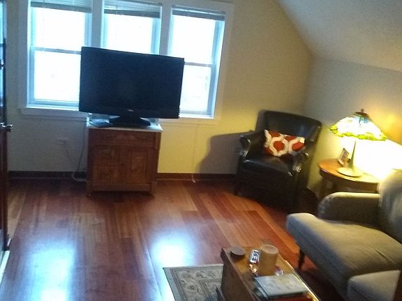 3rd image of 933 Dunlop Ave APT 2