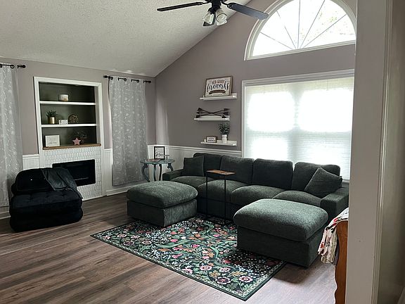 2nd image of 2700 Bluestem Ct