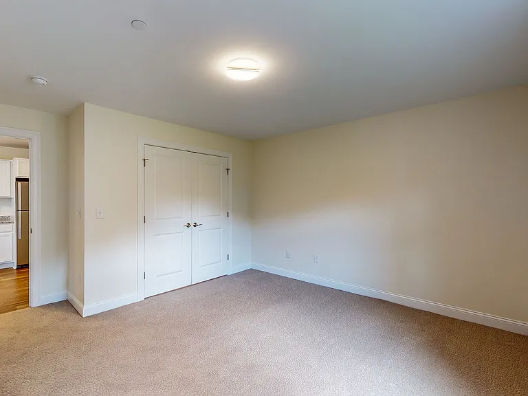 Autumn Woods Apartments — Photo 41