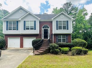 5154 Hopewell Dr, Stone Mountain, GA 30087