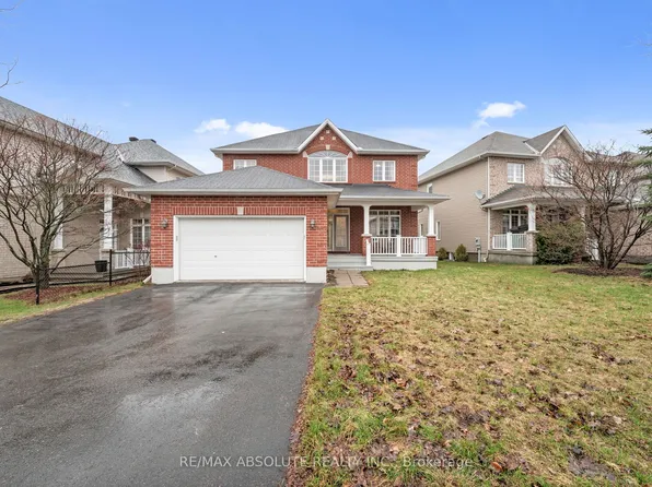 70 Cedar Valley Dr, Ottawa, ON K2M 3A3