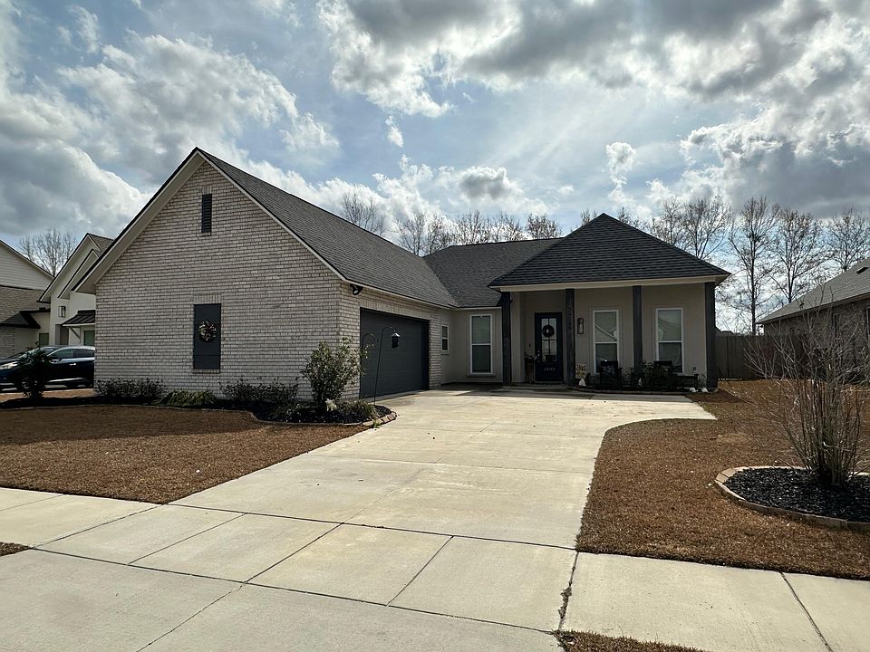 1st image of 39249 High Creek Dr