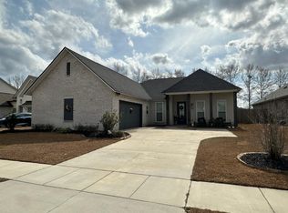 39249 High Creek Dr, Gonzales, LA 70737