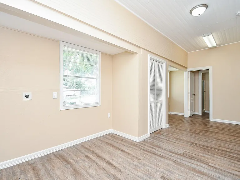 4301 Gregory St — Photo 9