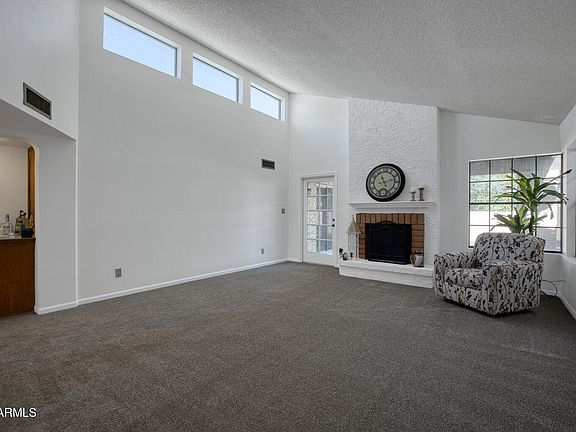 5th image of 2116 W NOPAL Avenue