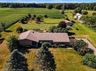 32855 Sibley Rd, Romulus, MI 48174