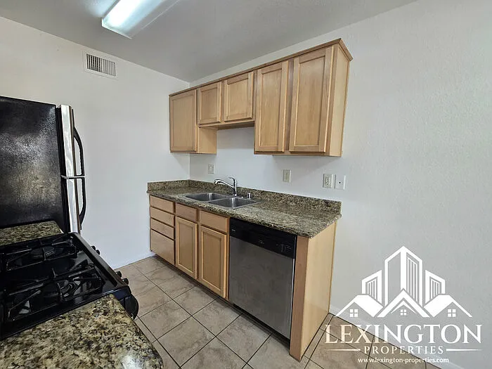 5011 Bremner Way #3 — Photo 9