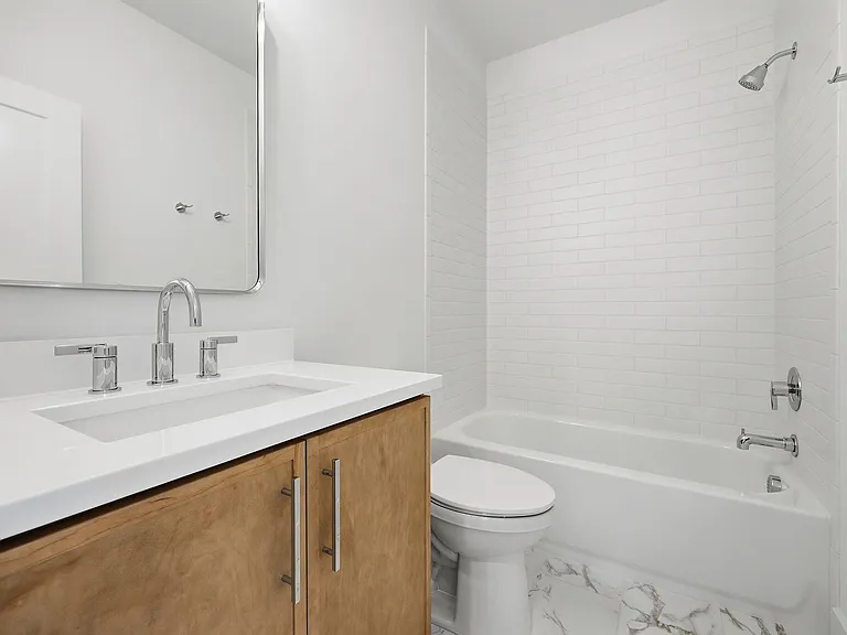 403 Chatham View Rd — Photo 27