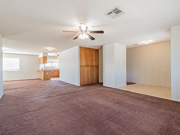 5th image of 2869 S 32nd Ave