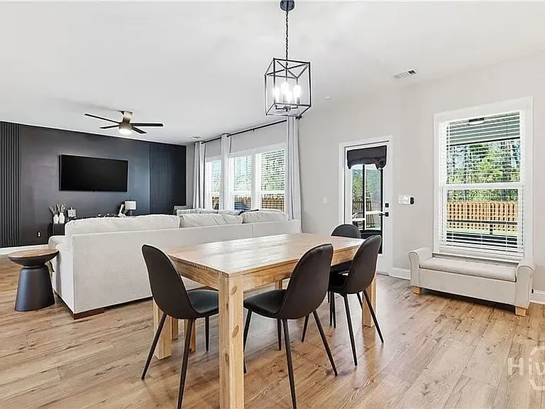 61 Rosemary Bnd — Photo 16
