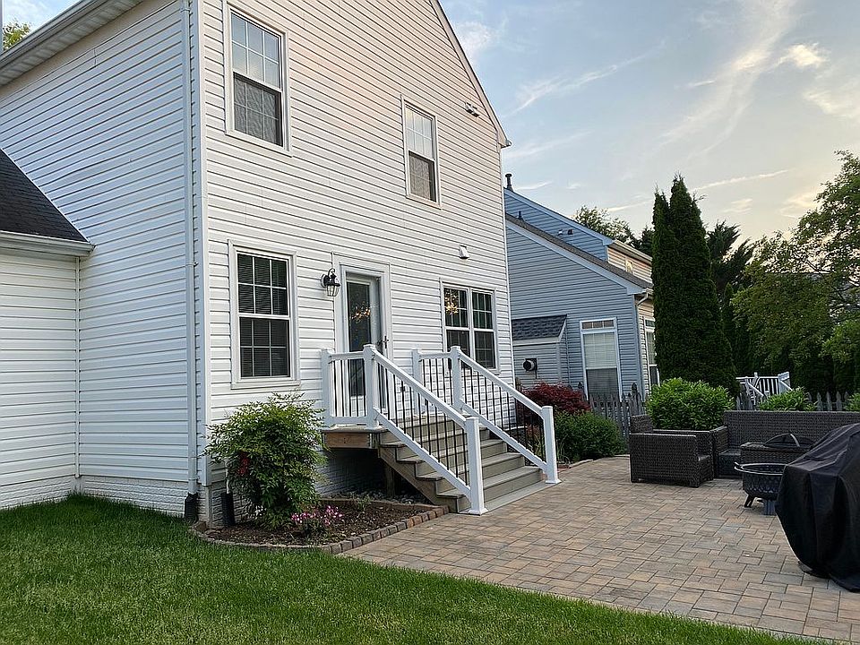 2nd image of 12523 Hawks Nest Ln