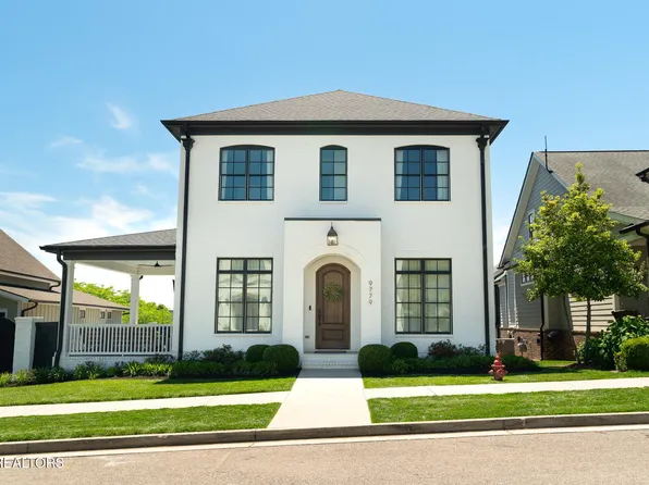9779 Clingmans Dome Dr, Knoxville, TN 37922