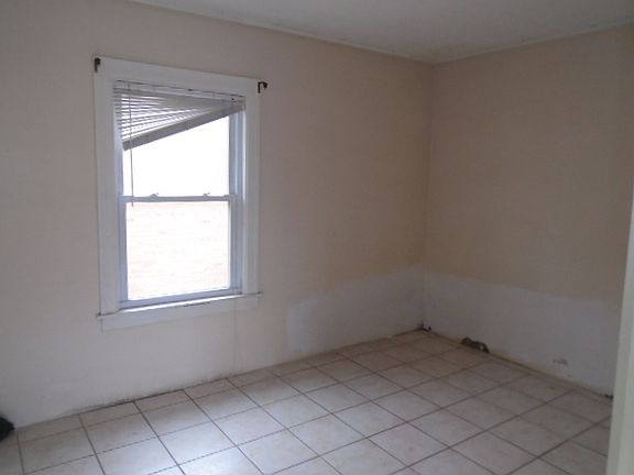 4th image of 1802 N 24th Ave