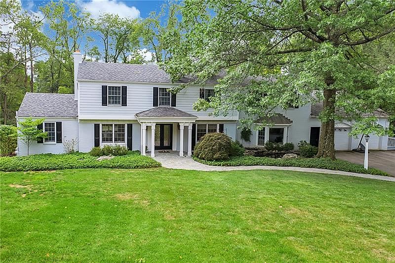 1st image of 621 Berkshire Dr