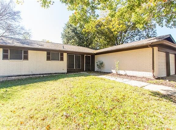 3rd image of 8721 Ontario Dr