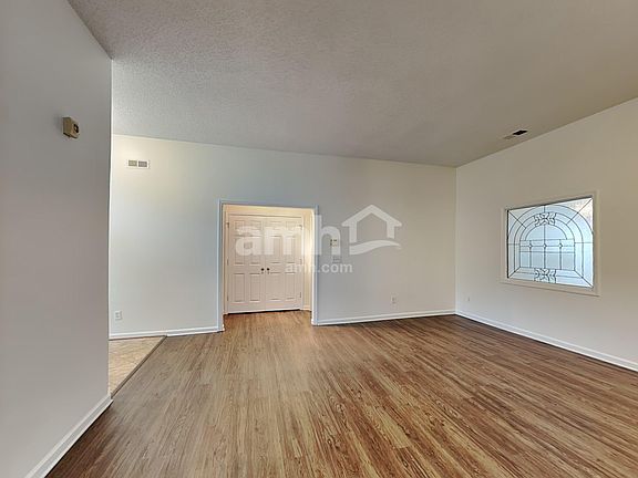 4th image of 3117 Morning Mist Ln