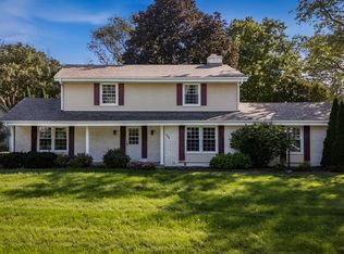 983 Chesterton COURT, Oconomowoc, WI 53066