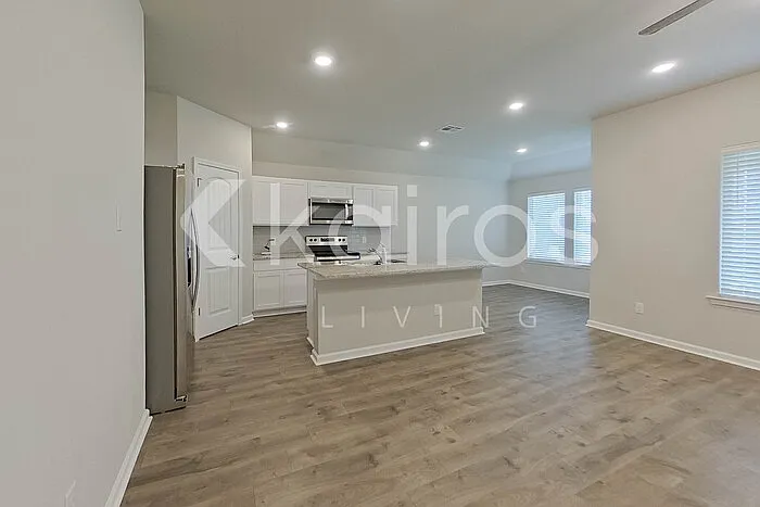 118 Santiago Ct — Photo 7