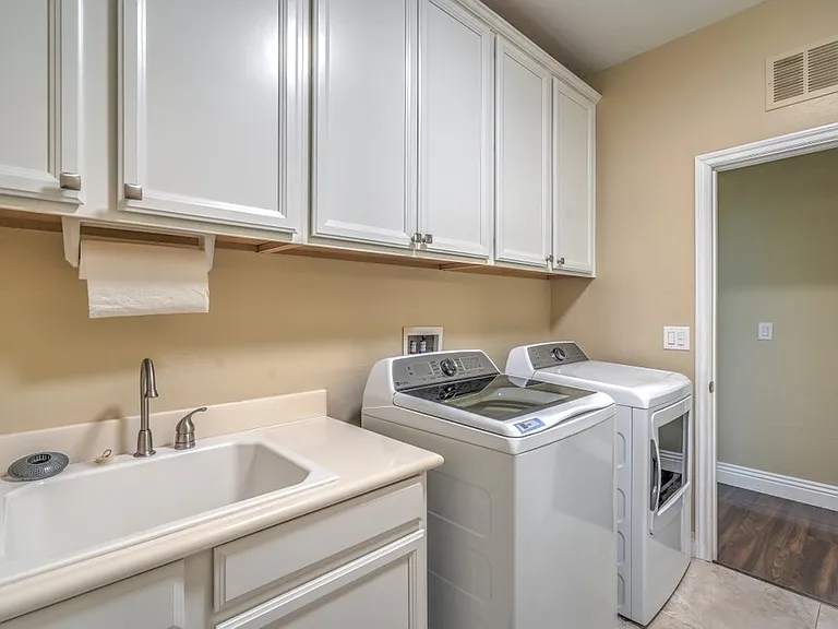 12308 Kings Eagle St — Photo 12