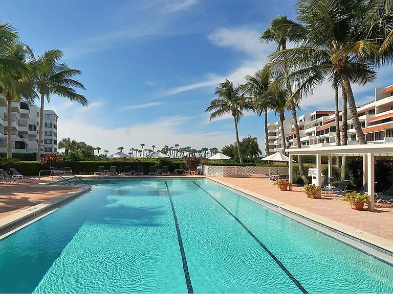 1445 Gulf Of Mexico Dr #305 — Photo 30