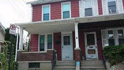 2nd image of 430 N Oswego St