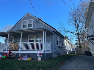 65 Parker St, Freehold, NJ 07728