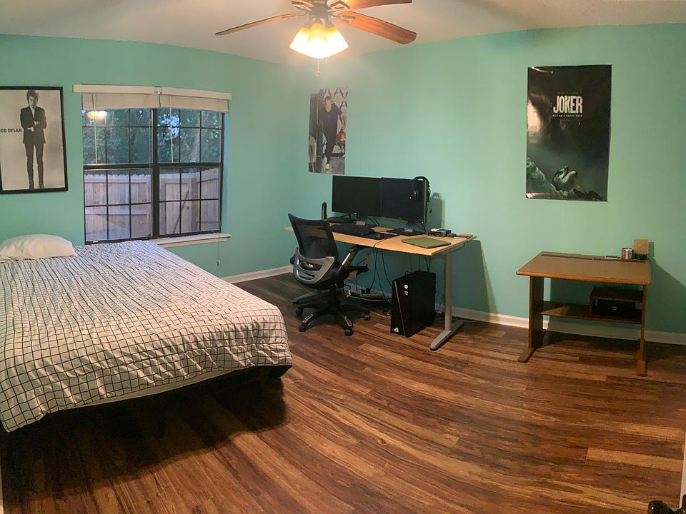Master bed