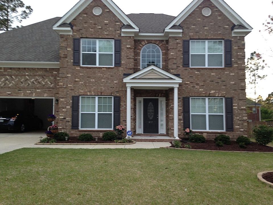 2nd image of 817 Centennial Dr